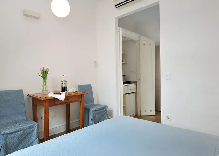 Bed & Breakfast Petra Varl 2*