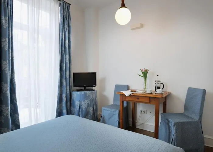 ベッド・アンド・ブレックファスト Petra Varl 2*