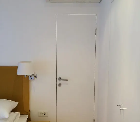 Petra Varl リュブリャナ